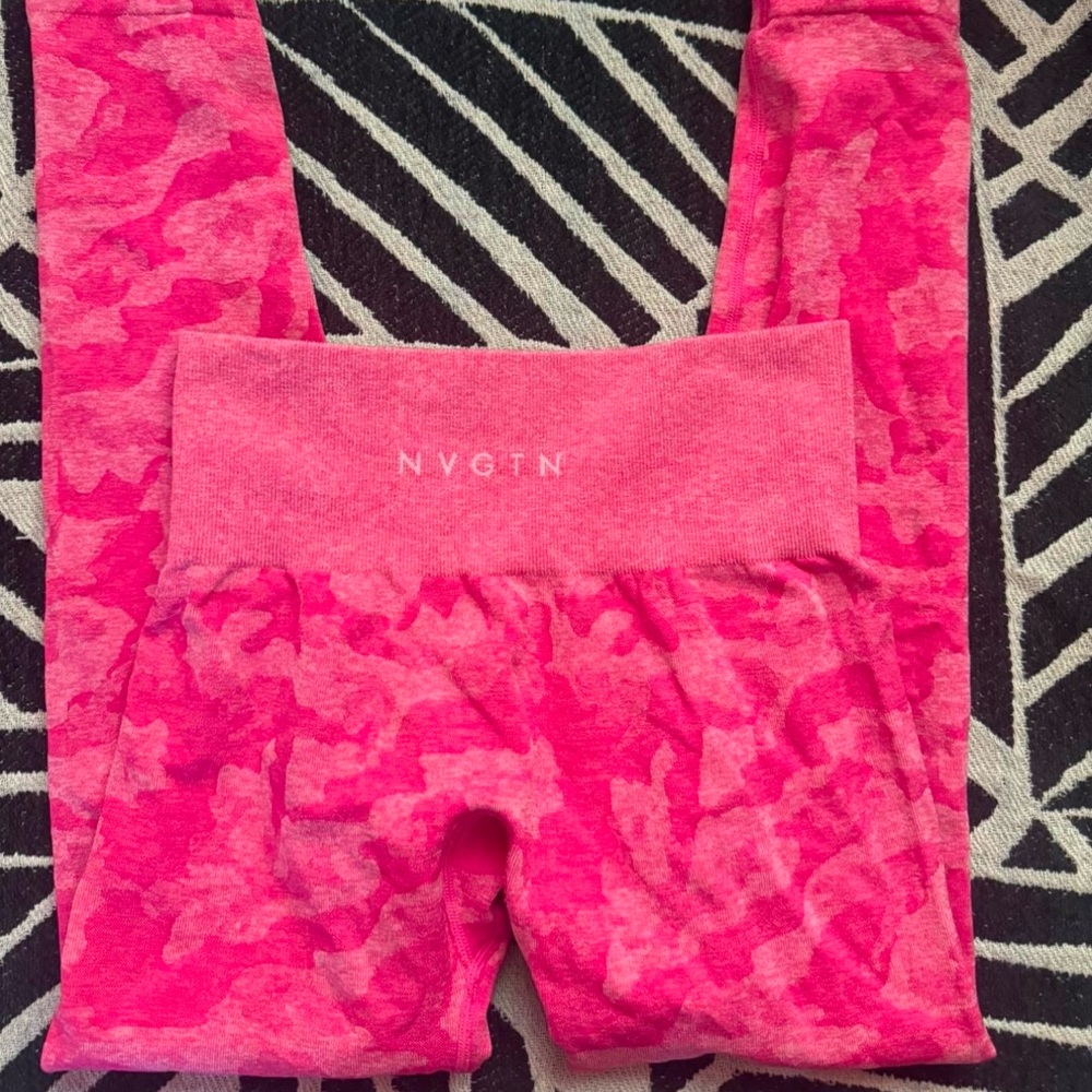 NVGTN leggings